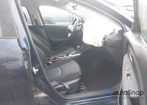 2018 Toyota Yaris Ia из США, поврежденный, VIN 3MYDLBYV2JY318800
